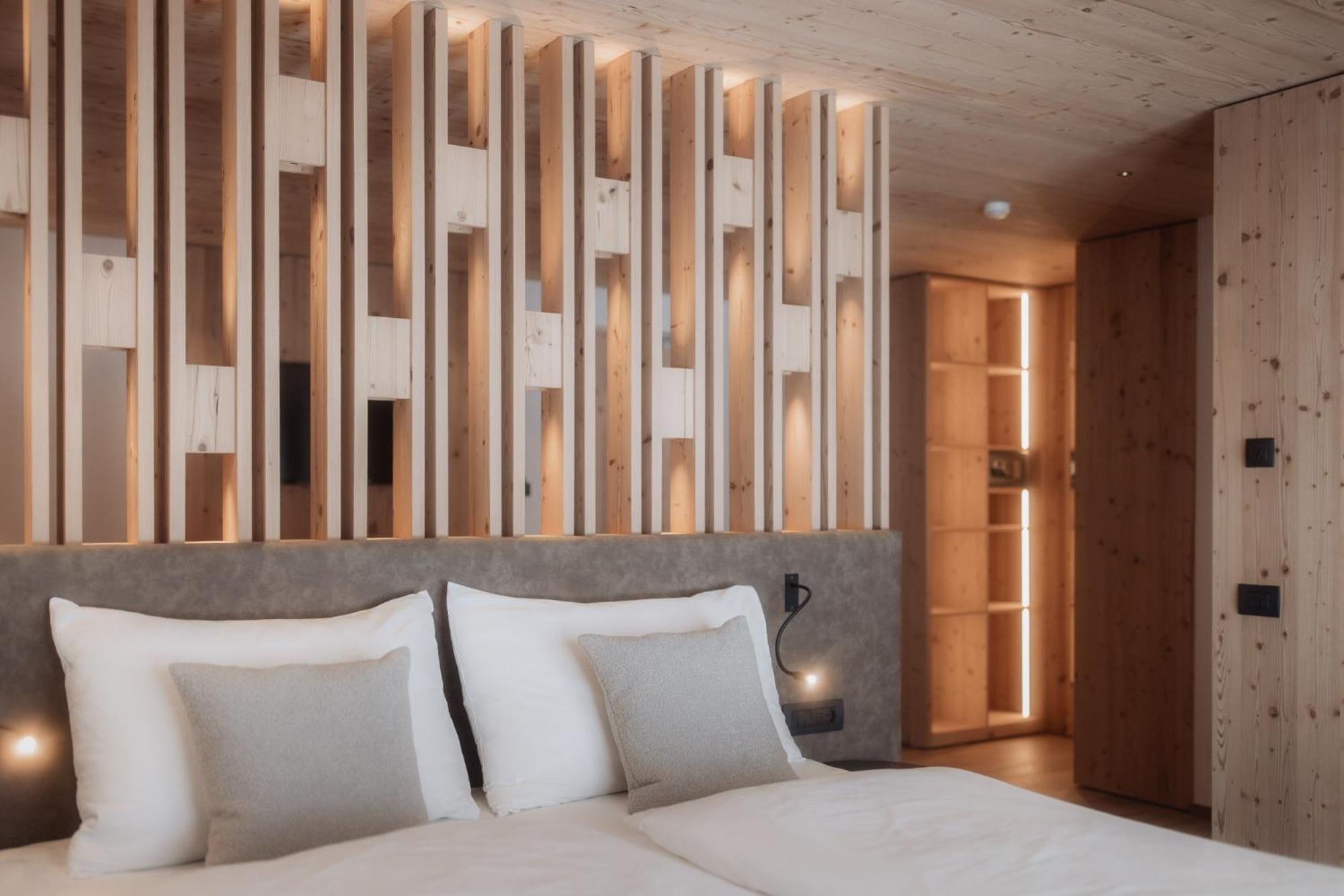 Saltria - Your Alpine Experience Alpe Di Siusi Δωμάτιο φωτογραφία